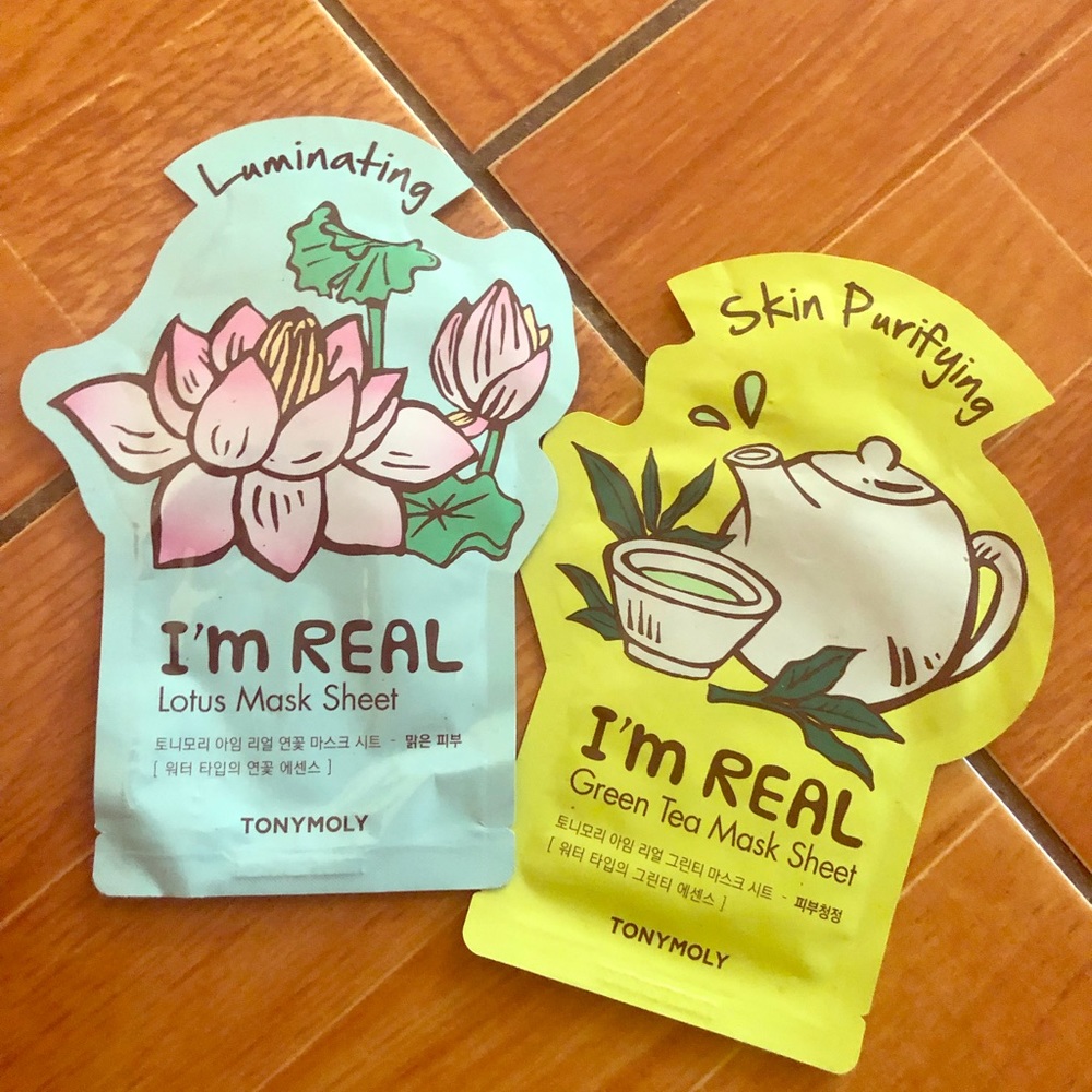 🌸(2) Facial Masks Luminating/Purifying🌸